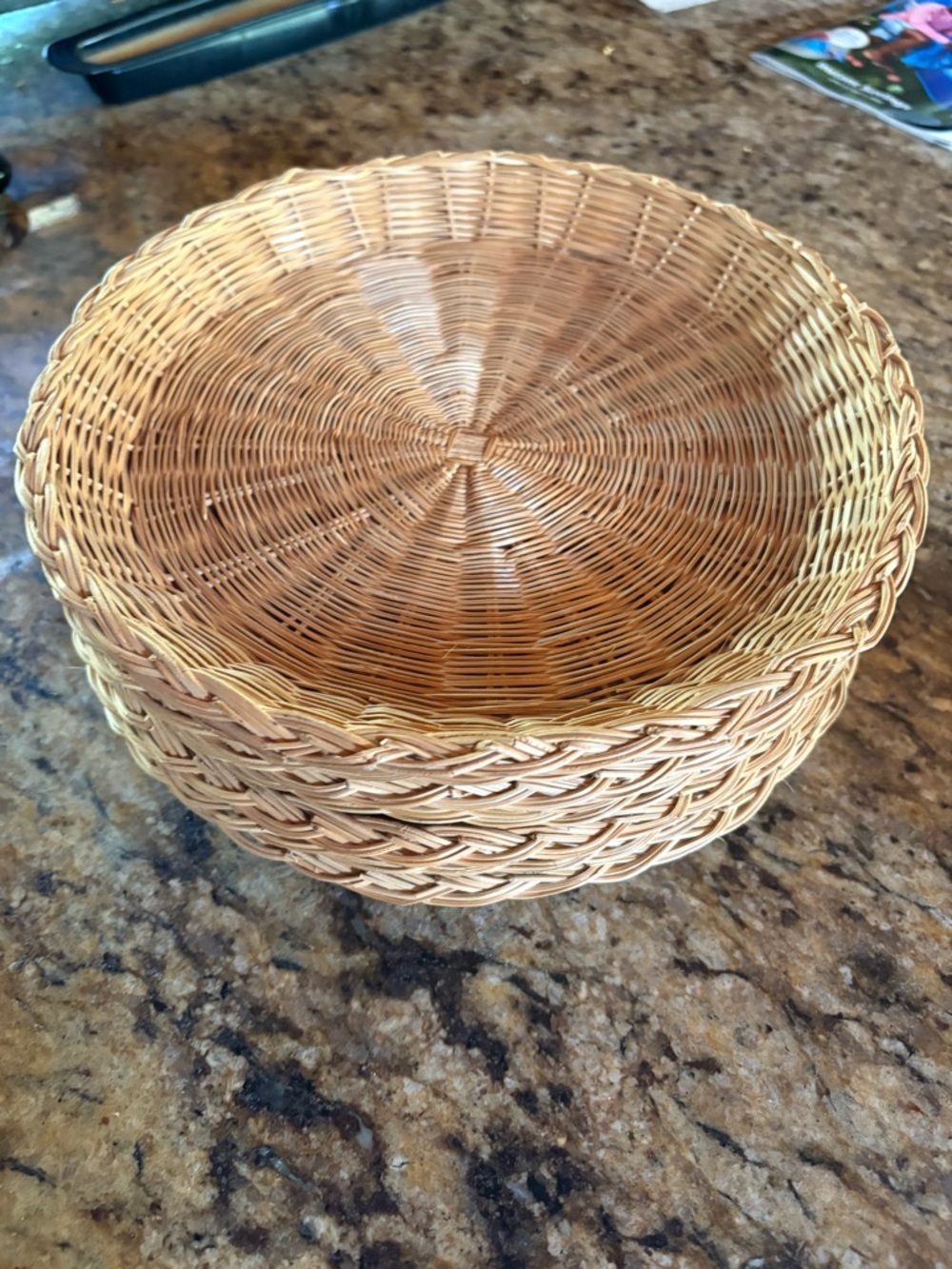 8 Vintage Wicker Paper Plate Holders